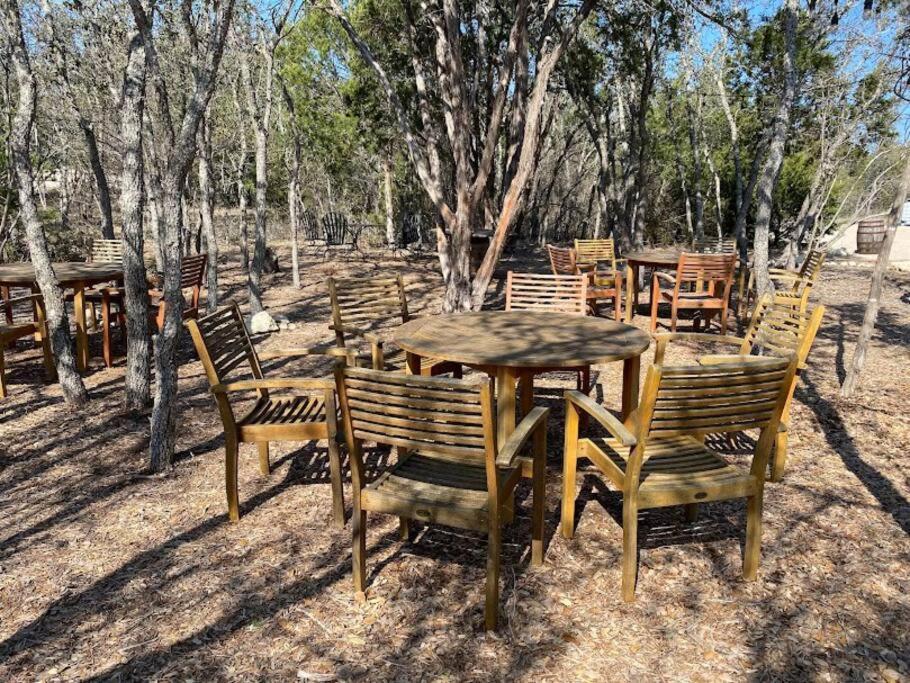 约翰逊城 12 Fires Luxury Glamping With Heating #3酒店 外观 照片